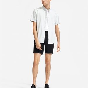 Everlane The 7" Slim Fit Performance Chino Short
